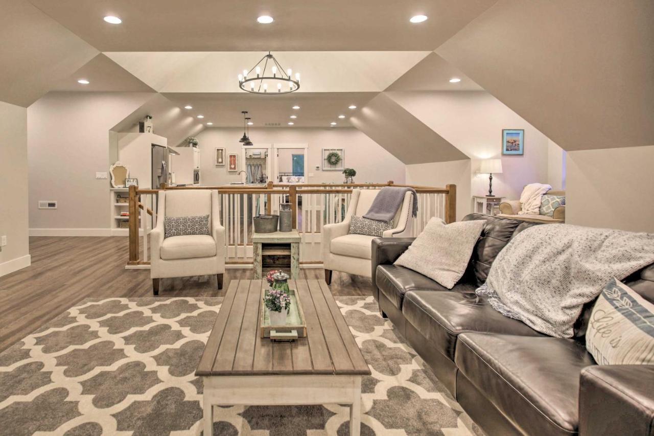 Chic Farmhouse With Creek In Heart Of Wine Country! 麦克明维尔 外观 照片